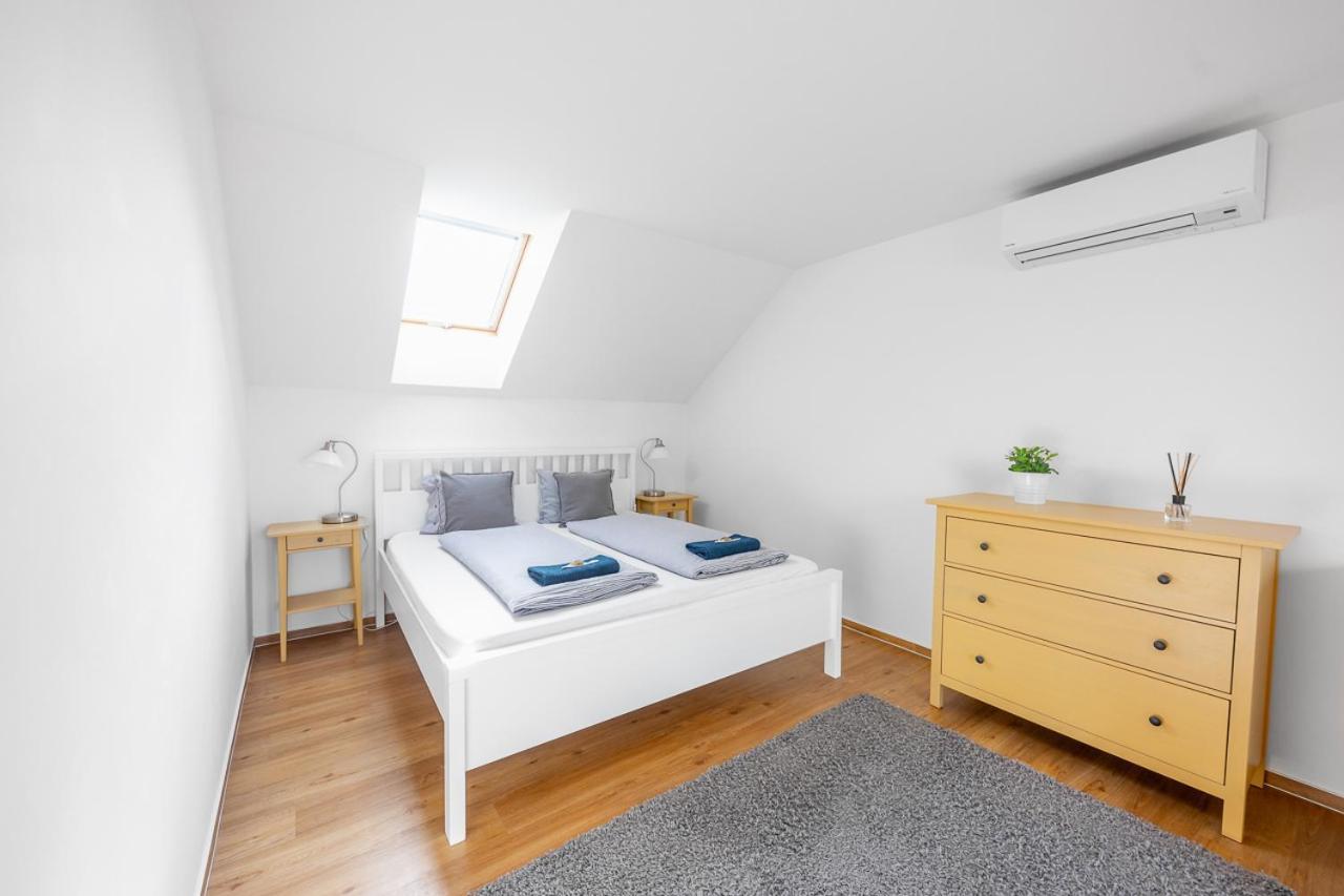 Apartmán Ema Dolní Dunajovice Esterno foto